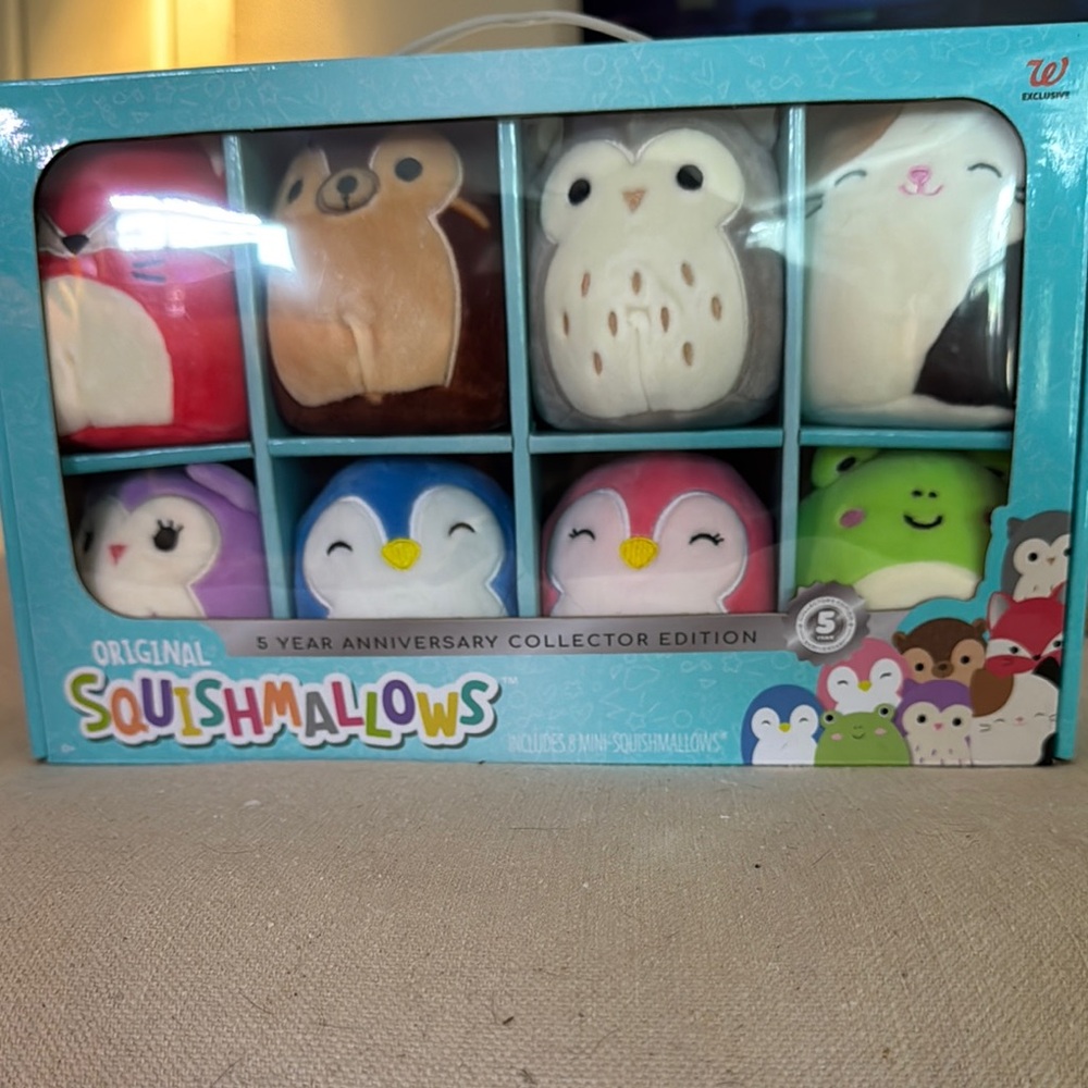 Squishmallows 5th Anniversary Collector Set